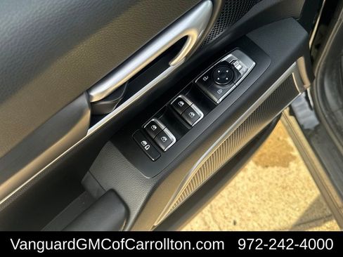 Used 2022 Kia Telluride S image 11