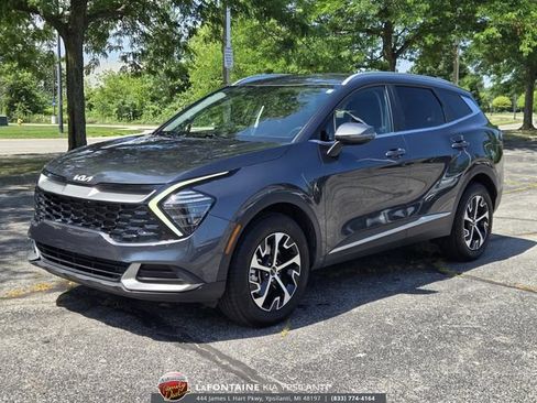Certified 2024 Kia Sportage EX AWD/4WD image 1