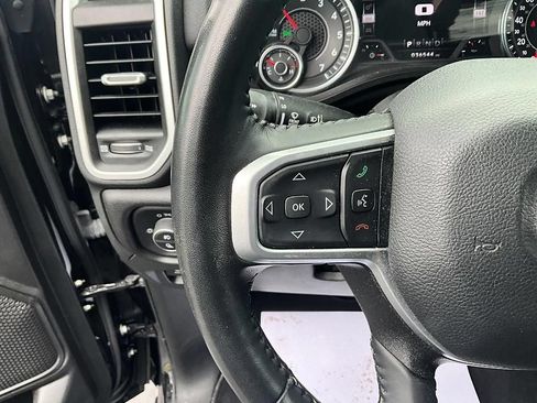 Used 2023 RAM 1500 Big Horn AWD/4WD image 32