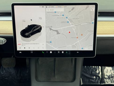 Used 2022 Tesla Model 3 image 21