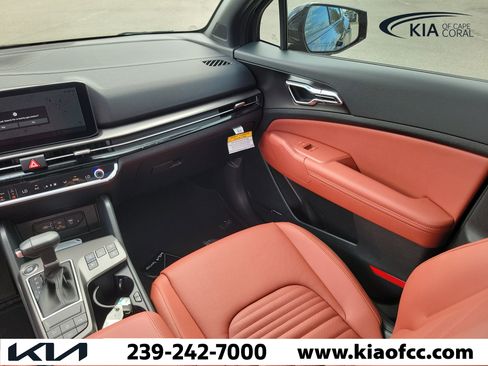 New 2026 Kia Sportage SX image 18