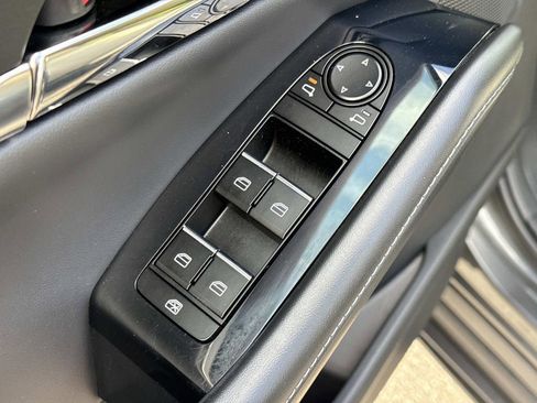 Used 2023 MAZDA CX-30 AWD 2.5 S w/ Preferred Package image 16