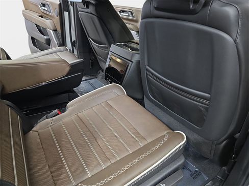 Used 2025 GMC Yukon XL Denali Ultimate image 13
