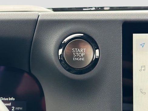 New 2026 Lexus GX 550 AWD/4WD image 37