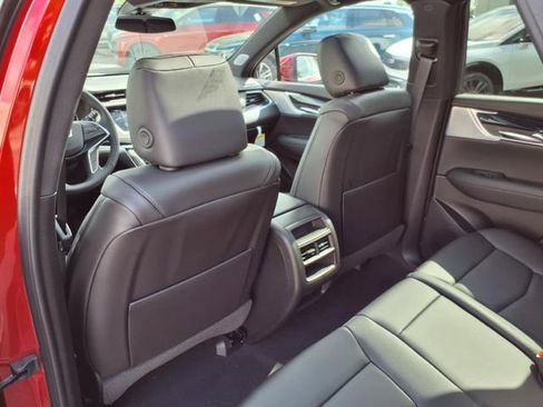 New 2025 Cadillac XT5 Premium Luxury image 15