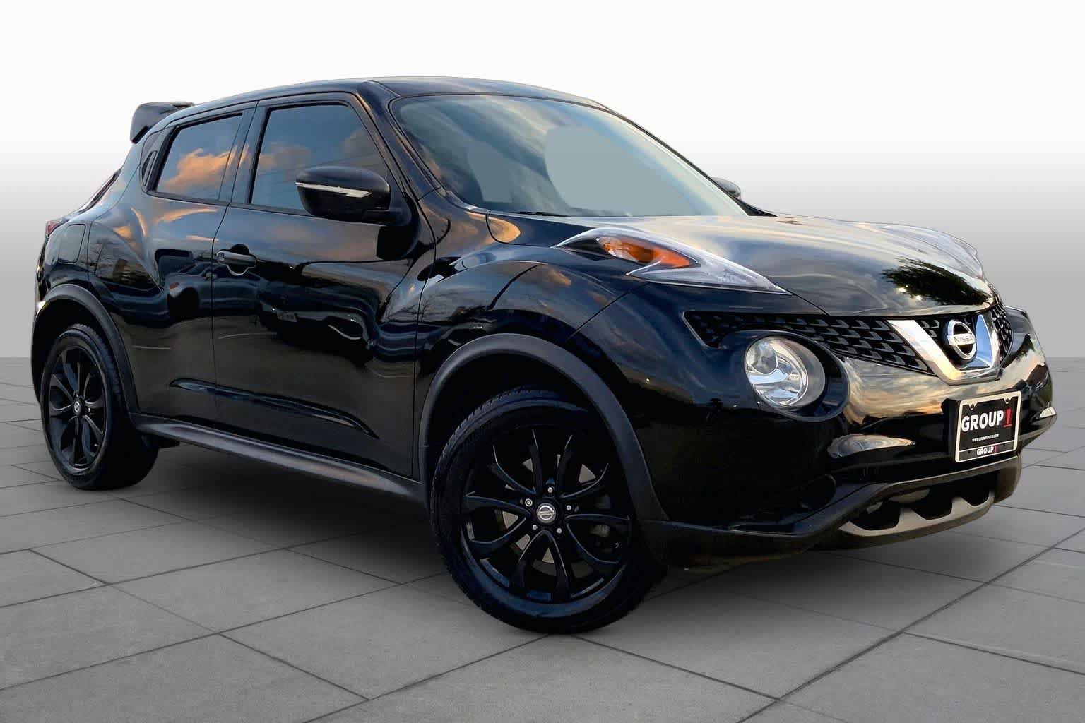 Used 2016 Nissan Juke SV FWD image 3