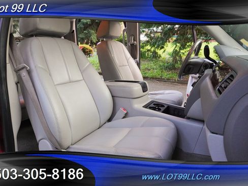 Used 2008 Chevrolet Silverado 2500 LTZ w/ Safety Package AWD/4WD image 17