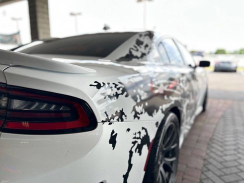 Used 2016 Dodge Charger SRT Hellcat w/ Harman/Kardon Audio Group RWD image 13
