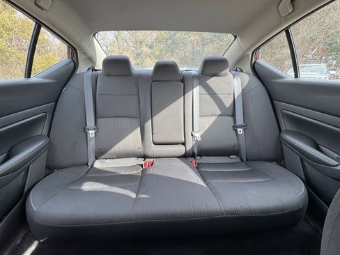 Used 2025 Nissan Altima 2.5 SV image 34