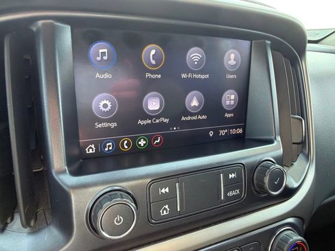 Used 2019 Chevrolet Colorado Z71 w/ Z71 Midnight Edition AWD/4WD image 18
