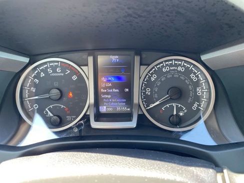 Certified 2023 Toyota Tacoma SR5 w/ Technology Package AWD/4WD image 6