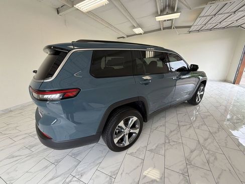 Used 2026 Jeep Grand Cherokee L Limited image 8