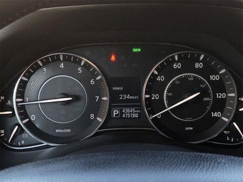 Used 2020 Nissan Armada SL w/ Premium Package image 26