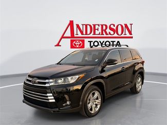 Used 2019 Toyota Highlander Limited video 1