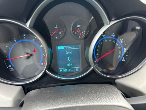 Used 2016 Chevrolet Cruze LT FWD image 32