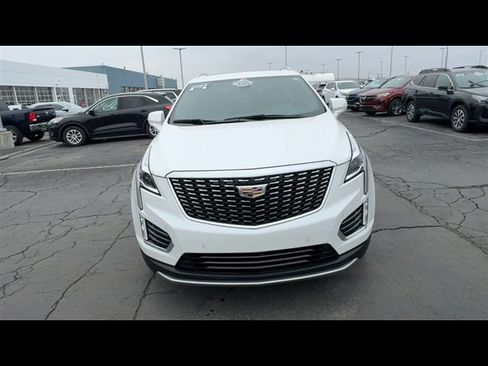 Certified 2023 Cadillac XT5 Premium Luxury image 3