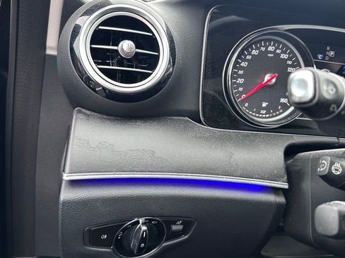 Certified 2018 Mercedes-Benz E 300 4MATIC image 15