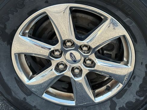 Used 2019 Ford F150 Lariat AWD/4WD image 10