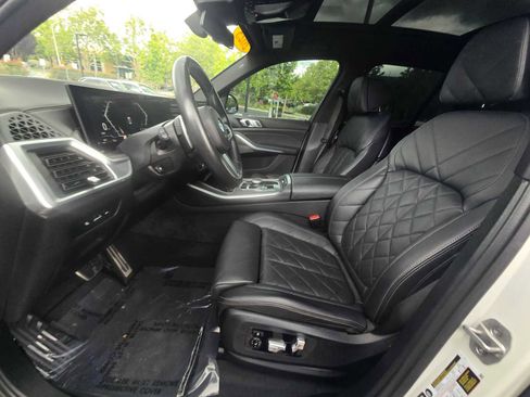 Used 2025 BMW X5 xDrive40i AWD/4WD image 24