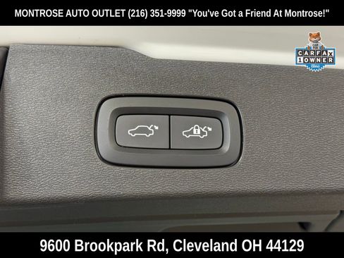 Used 2024 Volvo V60 B5 Cross Country Plus image 42