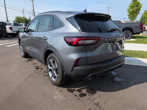 Used 2025 Ford Escape ST-Line Select w/ Tech Pack #1 AWD/4WD image 3