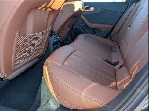 Used 2024 Audi A4 2.0T Premium Plus image 11