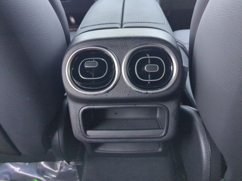 Certified 2025 Mercedes-Benz GLC 300 image 14