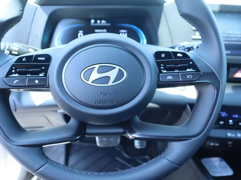 New 2026 Hyundai Elantra Sport FWD image 11