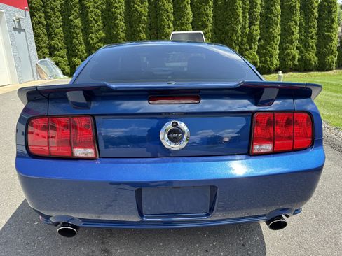 Used 2008 Ford Mustang GT RWD image 4