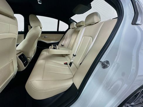 Used 2021 BMW 330i Sedan image 25