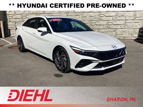 Certified 2025 Hyundai Elantra Limited FWD image 1
