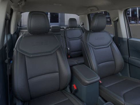 New 2026 Ford Maverick Lobo AWD/4WD image 10