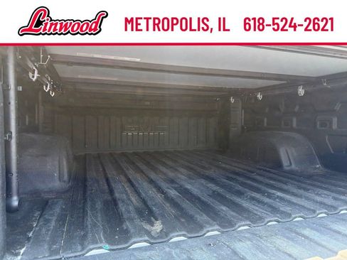 Used 2019 GMC Sierra 1500 SLT w/ SLT Premium Plus Package AWD/4WD image 15