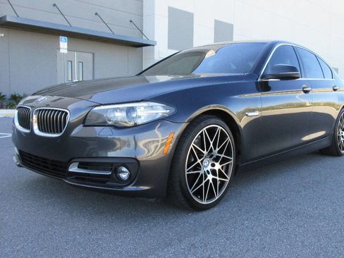 Used 2016 BMW 528i Sedan image 2