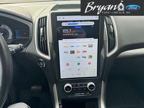 Used 2023 Ford Edge SEL w/ Convenience Package image 30