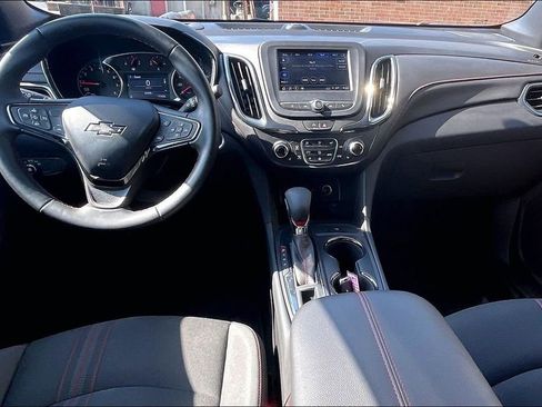 Used 2023 Chevrolet Equinox RS AWD/4WD image 14