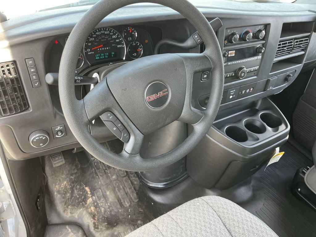 New 2025 GMC Savana 2500 Extended w/ Driver Convenience Package RWD image 10