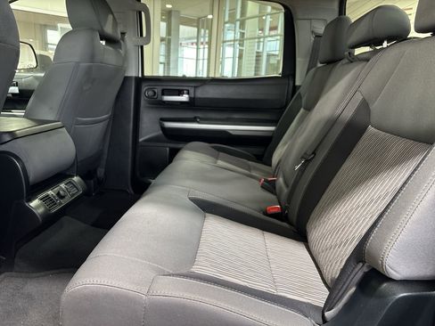 Used 2017 Toyota Tundra SR5 image 21