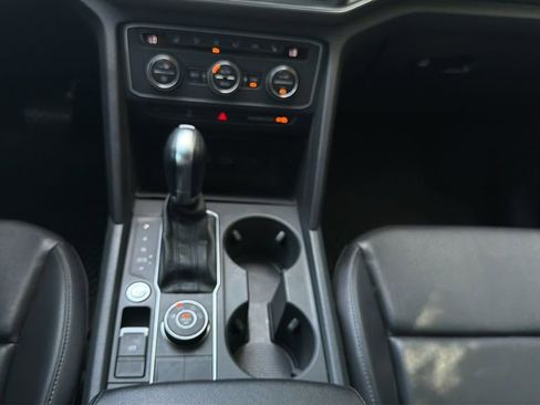 Used 2018 Volkswagen Atlas SE AWD/4WD image 19