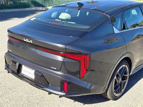 New 2025 Kia K4 GT-Line image 6