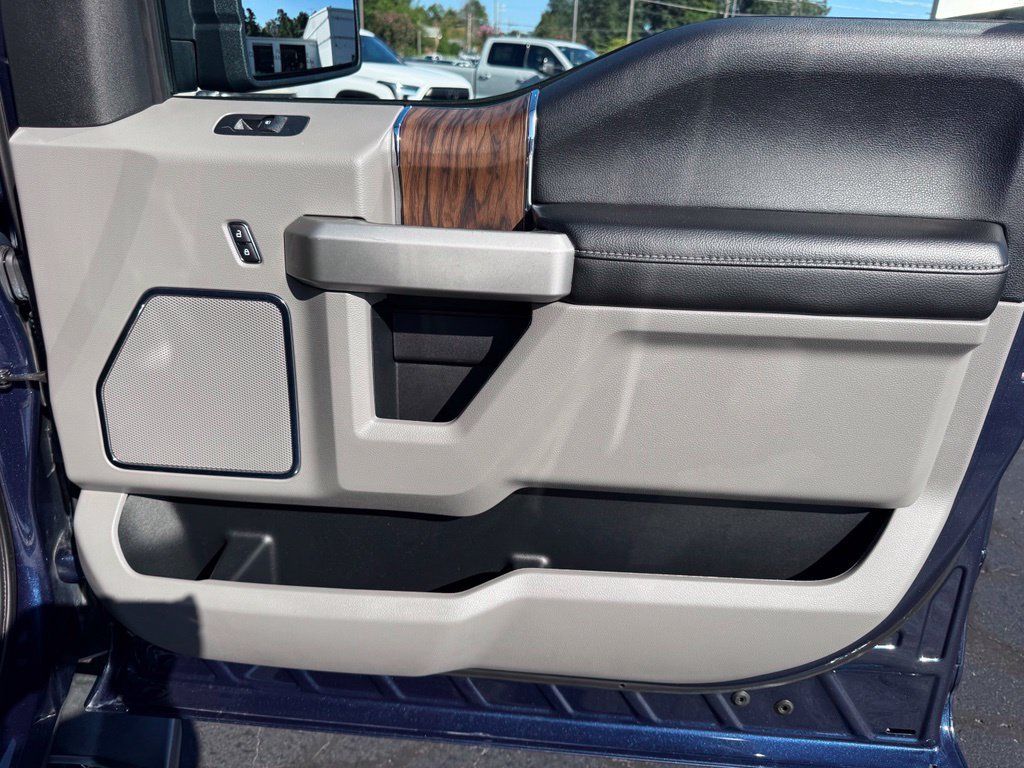 Used 2019 Ford F150 Lariat AWD/4WD image 28