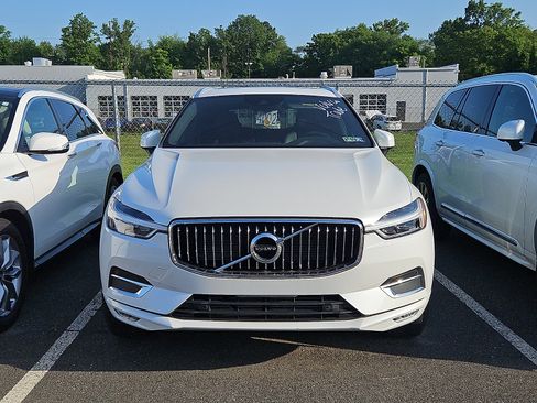 Used 2020 Volvo XC60 T5 Inscription AWD/4WD image 2