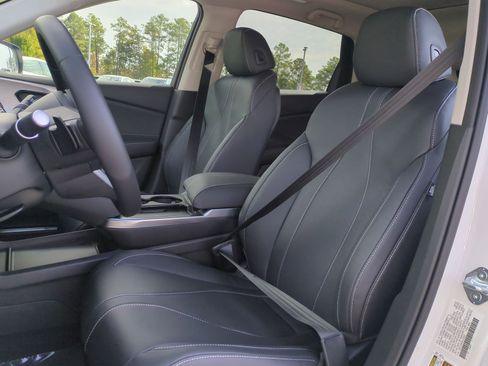 Used 2025 Acura RDX SH-AWD w/ Technology Package image 16