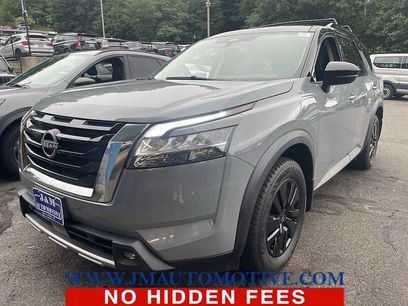 Used 2022 Nissan Pathfinder SL