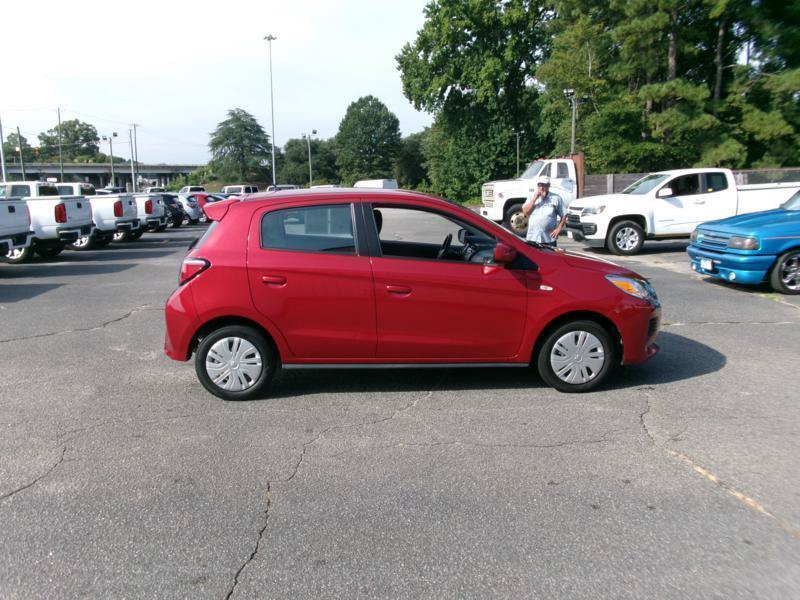 Used 2024 Mitsubishi Mirage ES FWD image 5