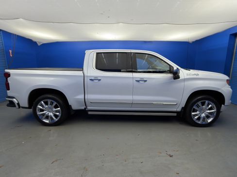 Used 2023 Chevrolet Silverado 1500 High Country w/ High Country Premium Package image 8