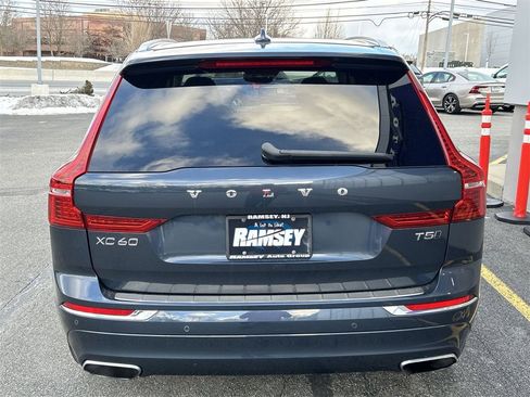 Certified 2021 Volvo XC60 T5 Inscription image 26