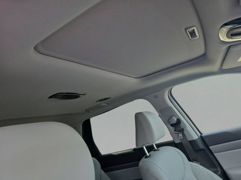 Used 2025 Hyundai Palisade SEL FWD image 32