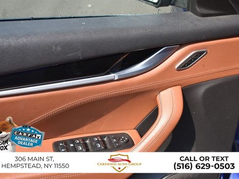 Used 2020 Maserati Levante AWD/4WD image 12