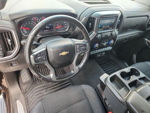 Used 2019 Chevrolet Silverado 1500 LT w/ Texas Edition RWD image 8